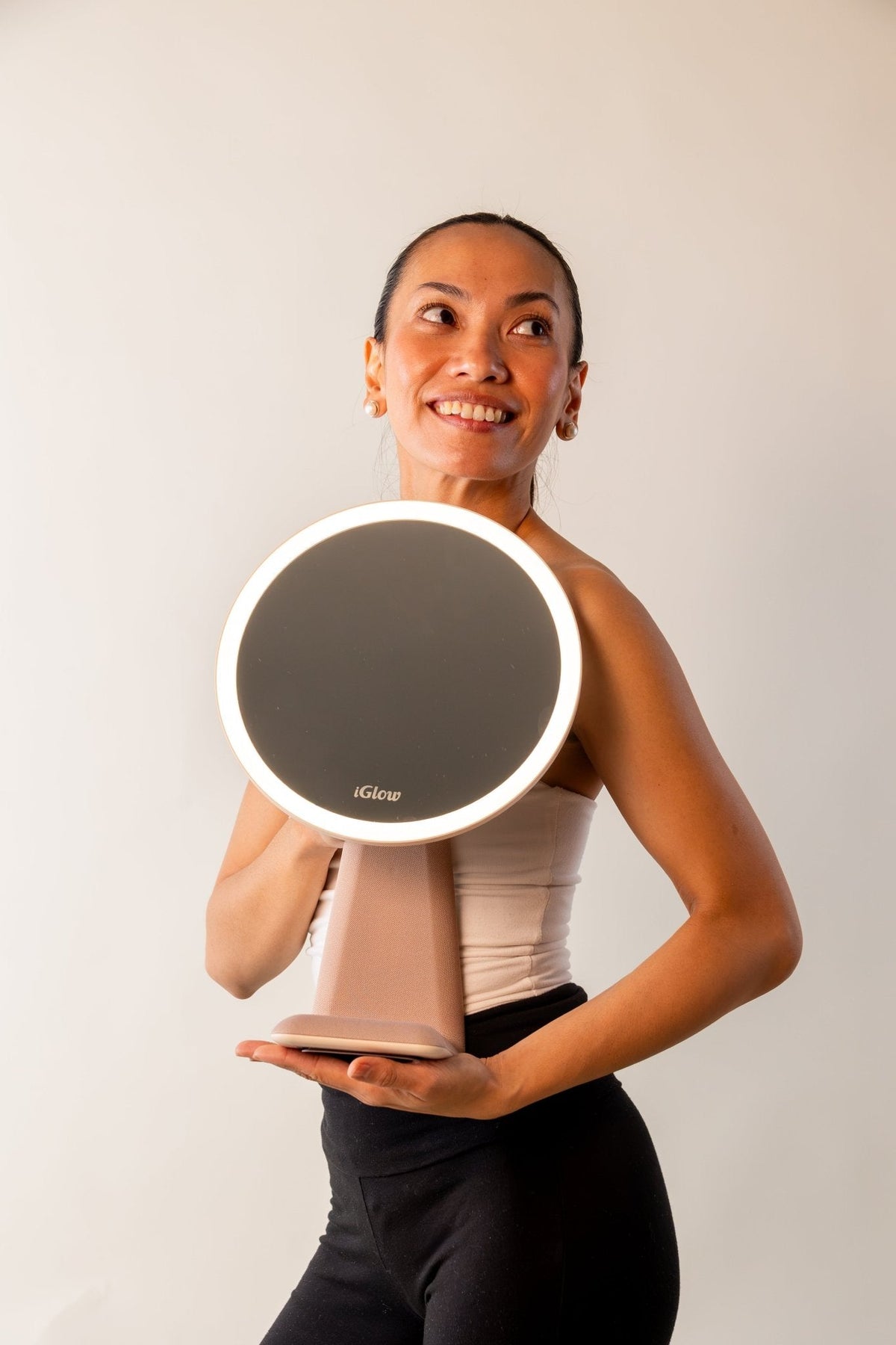 Halo Pro - LED Makeup Mirror - iGlow Cosmetics